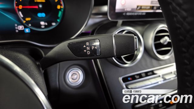 Mercedes-Benz GLC-Class GLC300e 4MATIC Coupe Premium package