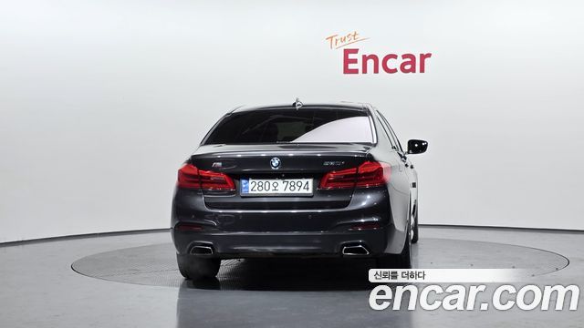 BMW 5-Series 530i M Sport Package