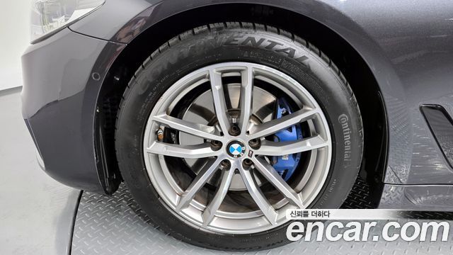 BMW 5-Series 530i M Sport Package