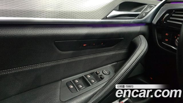 BMW 5-Series 530i M Sport Package