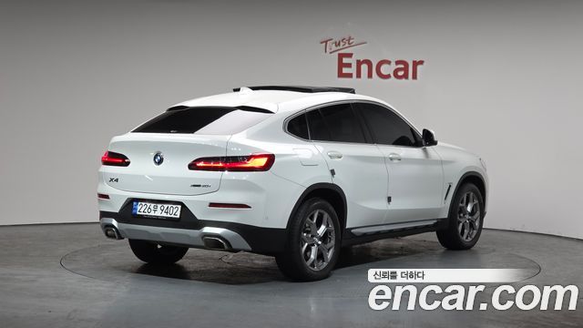 BMW X4 xDrive20i xLine