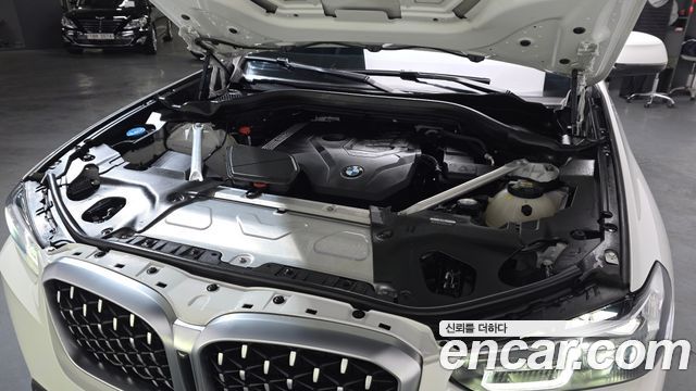 BMW X4 xDrive20i xLine