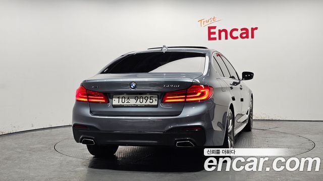 BMW 5-Series 520d xDrive M Sport Package Plus