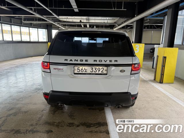 Land Rover Range Rover Sport 3.0 SDV6 HSE Dynamic