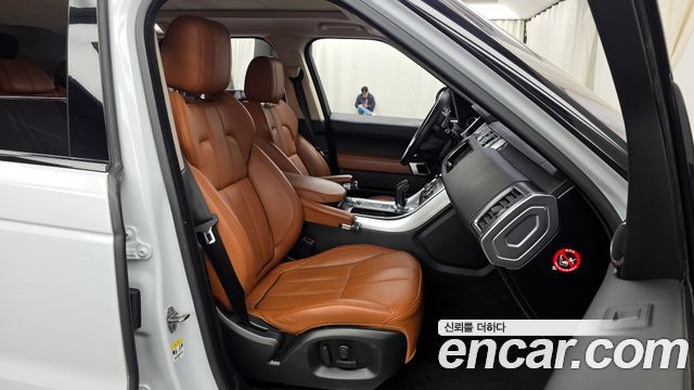 Land Rover Range Rover Sport 3.0 SDV6 HSE Dynamic