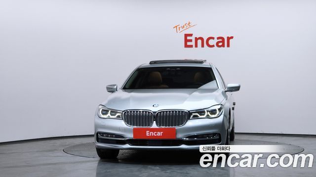 BMW 7-Series 740Li xDrive