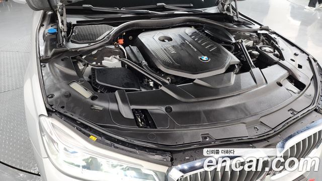 BMW 7-Series 740Li xDrive