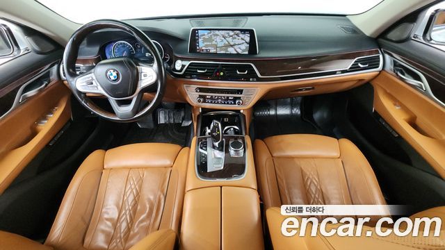 BMW 7-Series 740Li xDrive