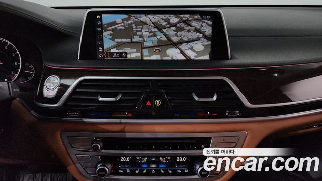 BMW 7-Series 740Li xDrive