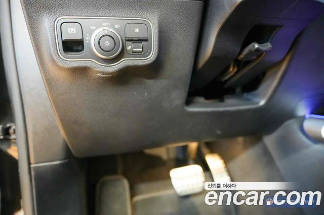 Mercedes-Benz GLB-Class GLB250 4MATIC