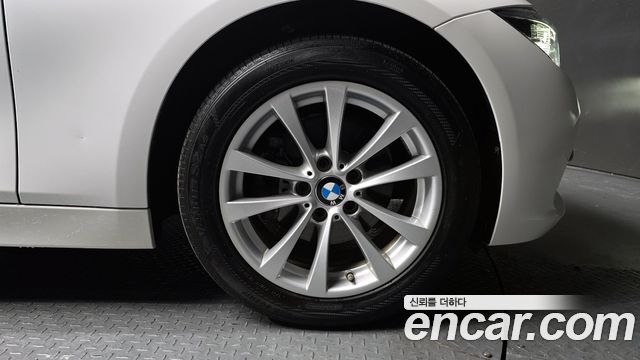 BMW 3-Series 320d