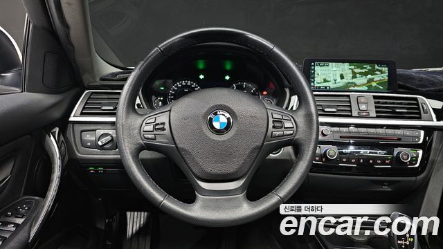 BMW 3-Series 320d