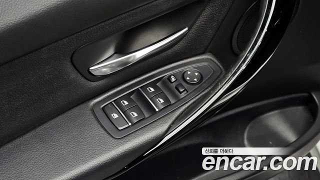 BMW 3-Series 320d