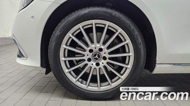 Mercedes-Benz E-Class E220d 4MATIC Exclusive