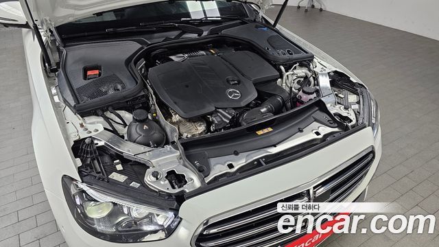 Mercedes-Benz E-Class E220d 4MATIC Exclusive