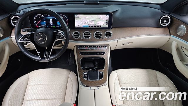 Mercedes-Benz E-Class E220d 4MATIC Exclusive