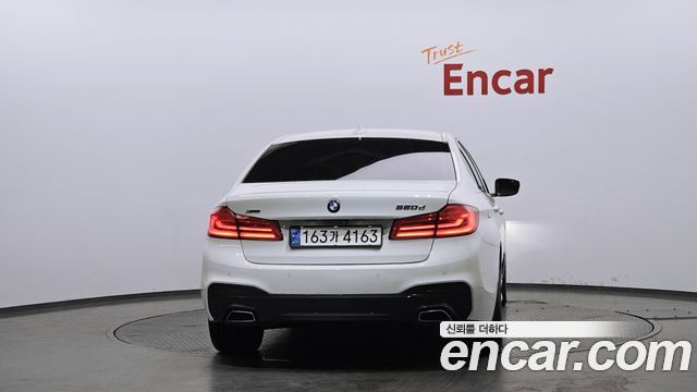 BMW 5-Series 520d M Sport Package Plus