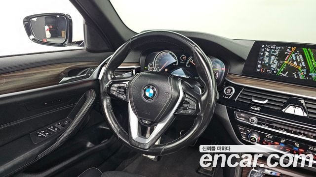 BMW 5-Series 520d M Sport Package Plus