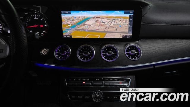 Mercedes-Benz E-Class E220d Coupe