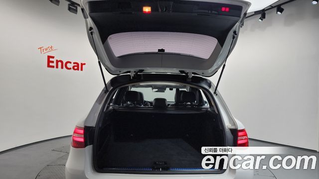 Mercedes-Benz GLC-Class GLC250 d 4MATIC