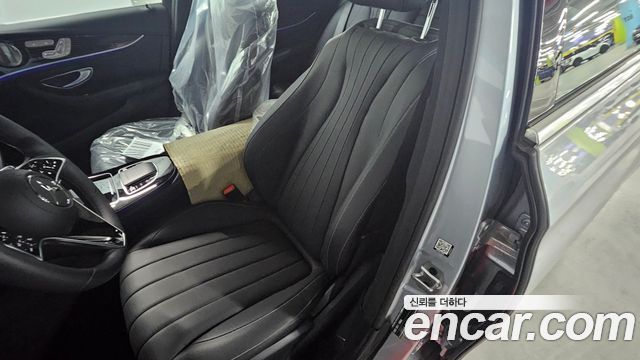 Mercedes-Benz E-Class E450 4MATIC Exclusive