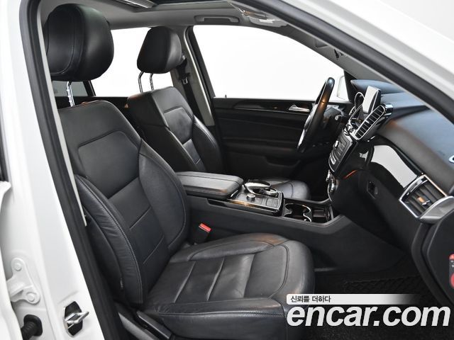 Mercedes-Benz GLE-Class GLE250 d 4MATIC