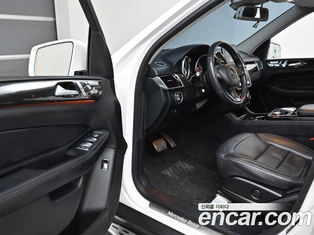 Mercedes-Benz GLE-Class GLE250 d 4MATIC