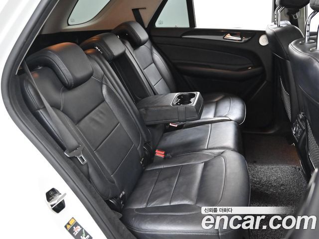 Mercedes-Benz GLE-Class GLE250 d 4MATIC