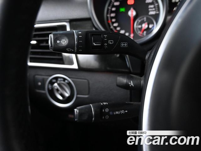 Mercedes-Benz GLE-Class GLE250 d 4MATIC