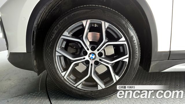 BMW X1 xDrive 20i xLine