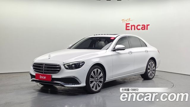 Mercedes-Benz E-Class E300e 4MATIC Exclusive