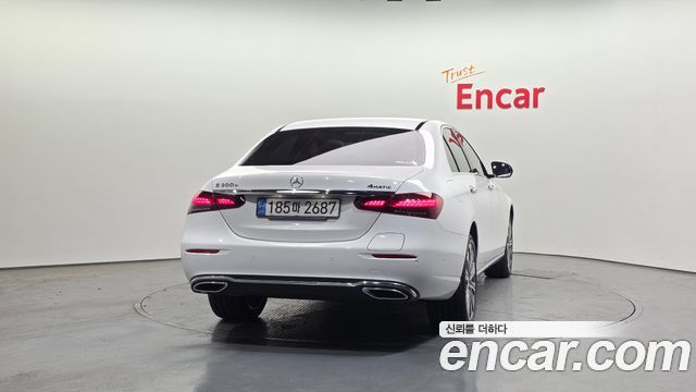 Mercedes-Benz E-Class E300e 4MATIC Exclusive