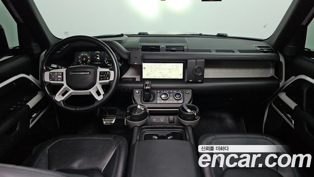 Land Rover Defender 110 D300 HSE
