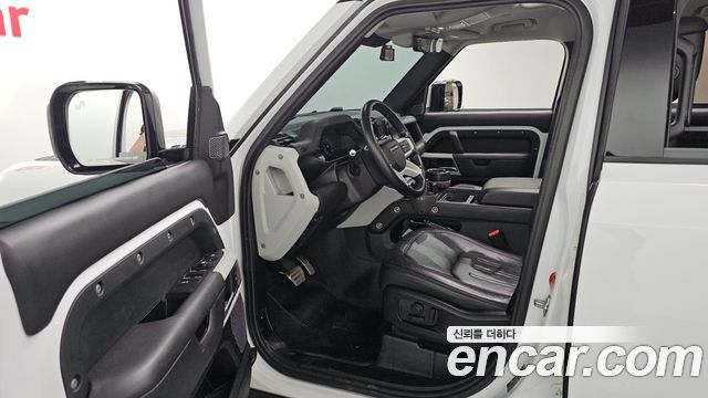 Land Rover Defender 110 D300 HSE