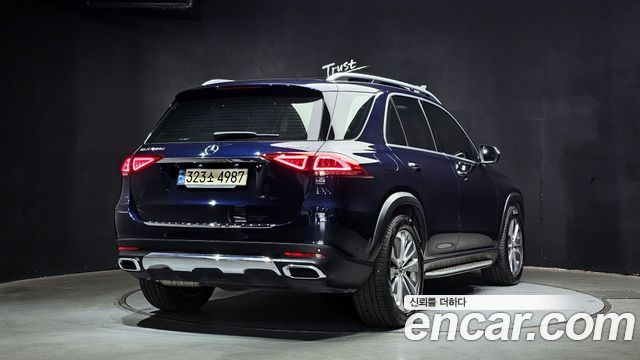 Mercedes-Benz GLE-Class GLE300d 4MATIC