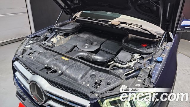 Mercedes-Benz GLE-Class GLE300d 4MATIC