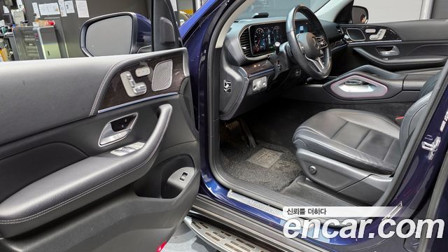 Mercedes-Benz GLE-Class GLE300d 4MATIC