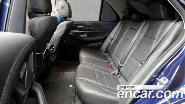 Mercedes-Benz GLE-Class GLE300d 4MATIC