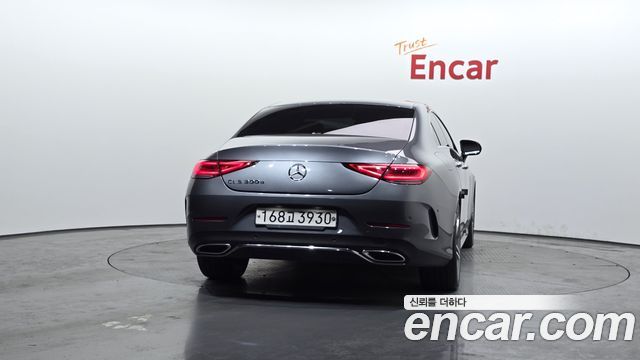Mercedes-Benz CLS-Class CLS300d AMG Line