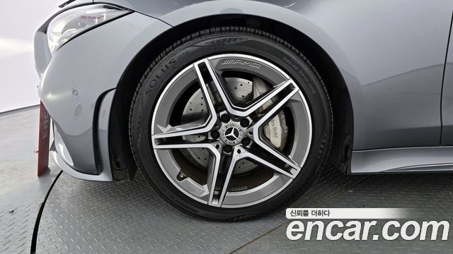 Mercedes-Benz CLS-Class CLS300d AMG Line