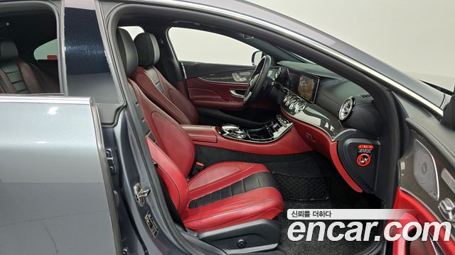 Mercedes-Benz CLS-Class CLS300d AMG Line