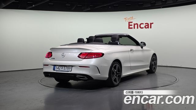 Mercedes-Benz C-Class C200 Cabriolet