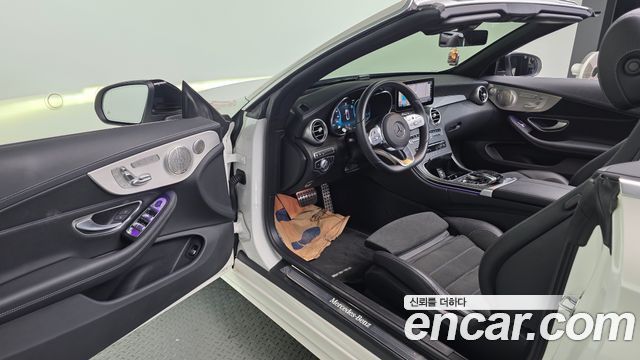 Mercedes-Benz C-Class C200 Cabriolet
