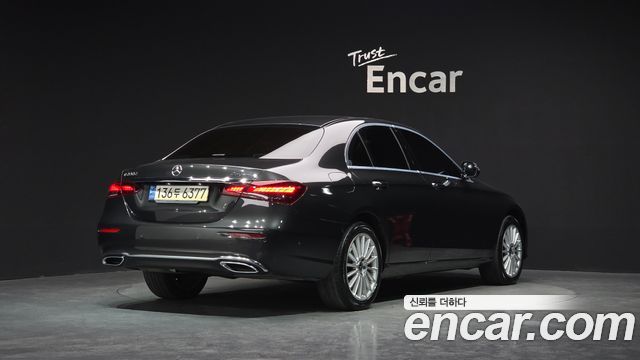 Mercedes-Benz E-Class E220d 4MATIC Exclusive