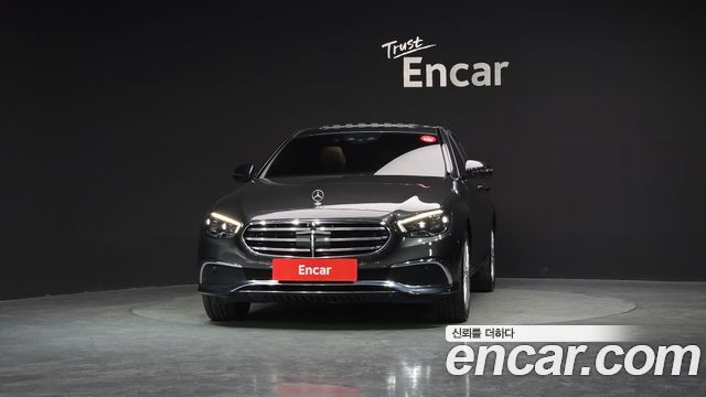 Mercedes-Benz E-Class E220d 4MATIC Exclusive