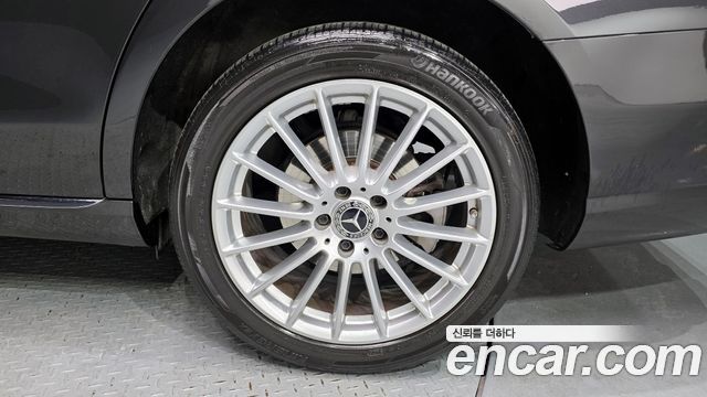 Mercedes-Benz E-Class E220d 4MATIC Exclusive