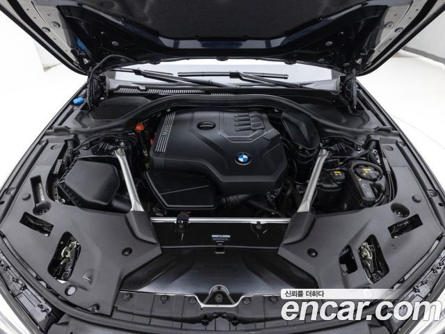 BMW 5-Series 530i M Sport Package