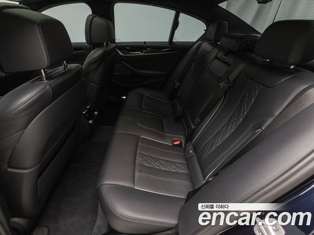 BMW 5-Series 530i M Sport Package
