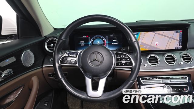 Mercedes-Benz E-Class E300 Avantgarde