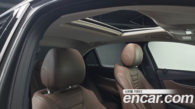 Mercedes-Benz E-Class E300 Avantgarde